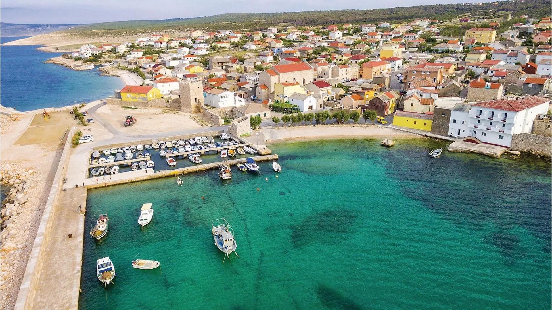 1 Bedroom Nice Apartment In Razanac